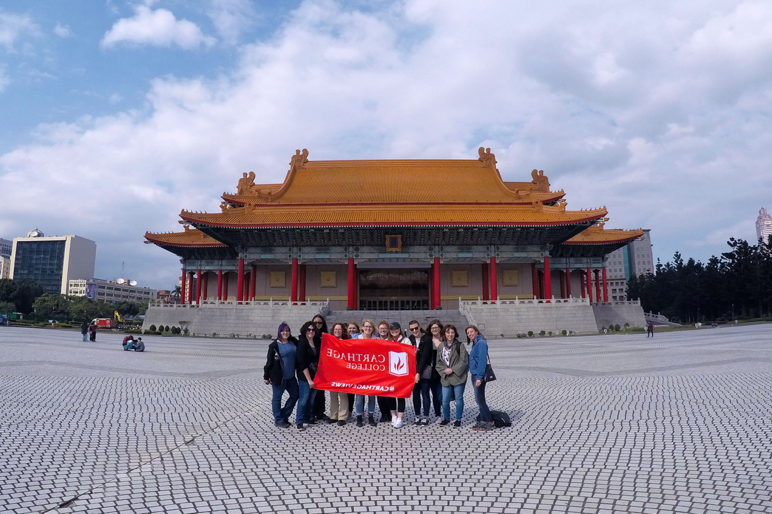 <a href='http://tj.triotextile.com'>全球十大赌钱排行app</a>的学生在中国学习.